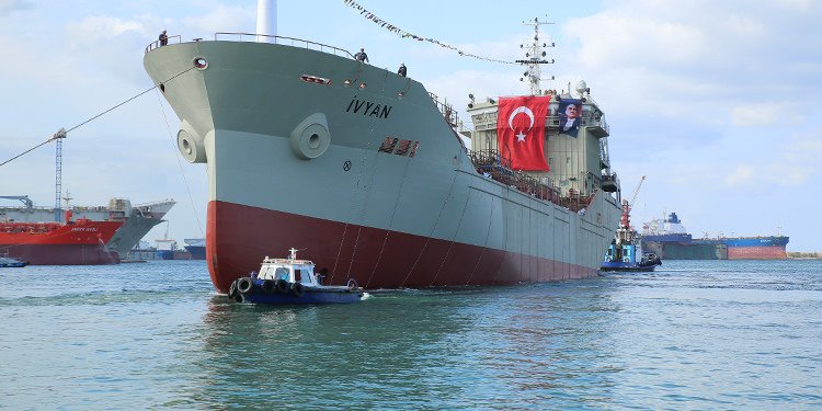 ÇEKSAN’IN KENDİ FİLOSU İÇİN İNŞA ETTİĞİ İVYAN SUYLA BULUŞTU