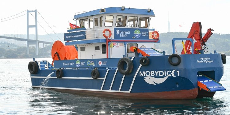 TURMEPA VE GARANTİ BBVA MARMARA DENİZİ’NDEN 10 TON ATIK TOPLADI