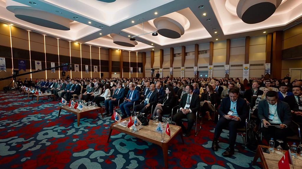 DÖDER AQUA 21.ULUSAL DENİZKIZI KONGRESİ DEVAM EDİYOR