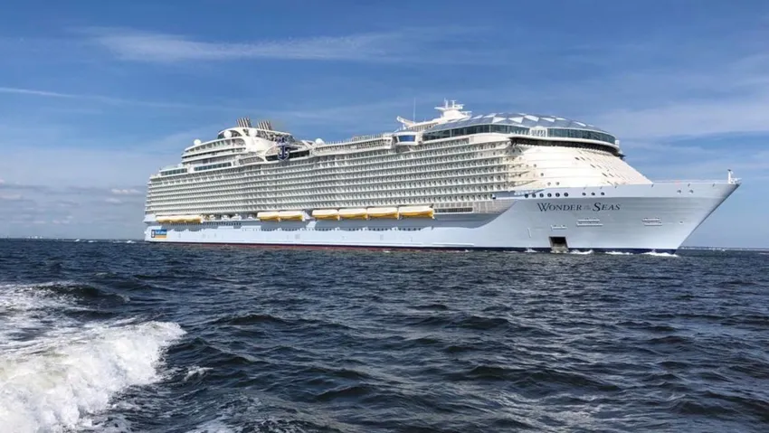 ROYAL CARIBBEAN STARLİNK İÇİN HAREKETE GEÇTİ