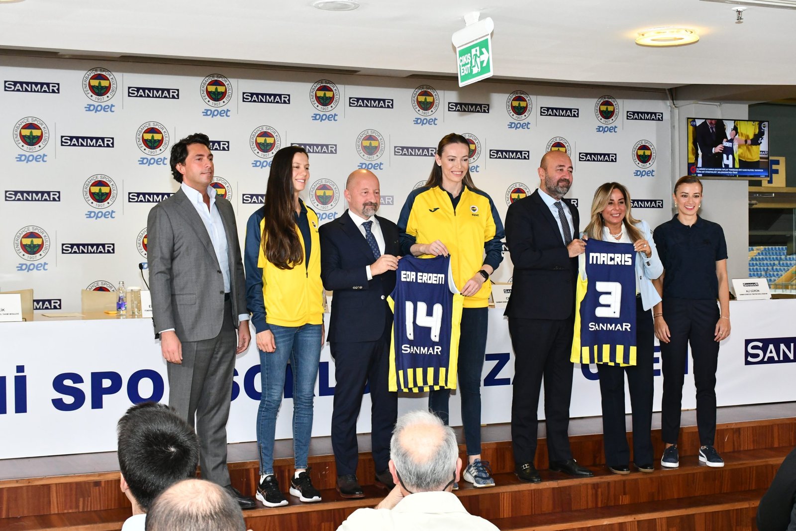 SANMAR DENİZCİLİK FENERBAHÇE OPET KADIN VOLEYBOL TAKIMININ ‘’FORMA SIRT SPONSORU ‘’ OLDU