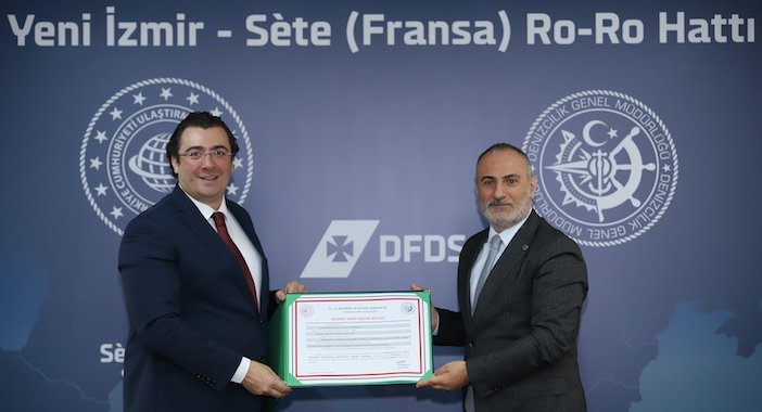 İZMİR-SETE HATTI İÇİN DENİZCİLİK GENEL MÜDÜRLÜĞÜ İLE DFDS ARASINDA İMZA TÖRENİ YAPILDI
