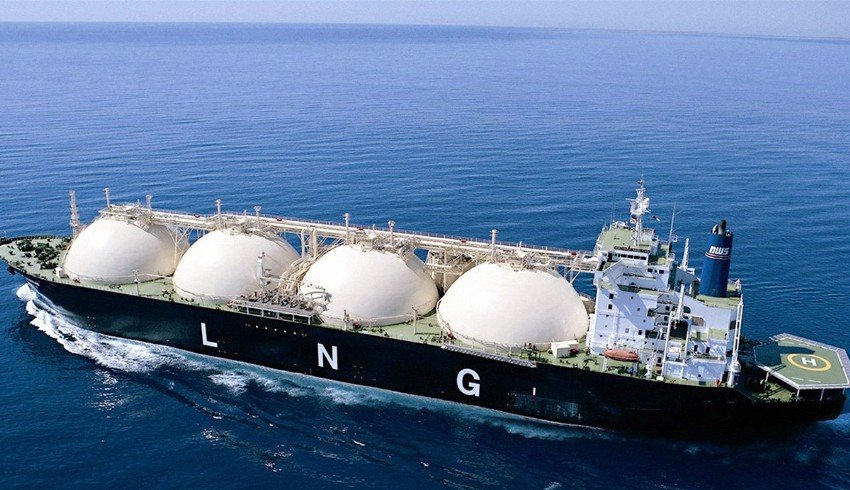 KARADENİZ HOLDİNG, 4 LNG GEMİSİ SATIN ALMAK İÇİN HAREKETE GEÇTİ