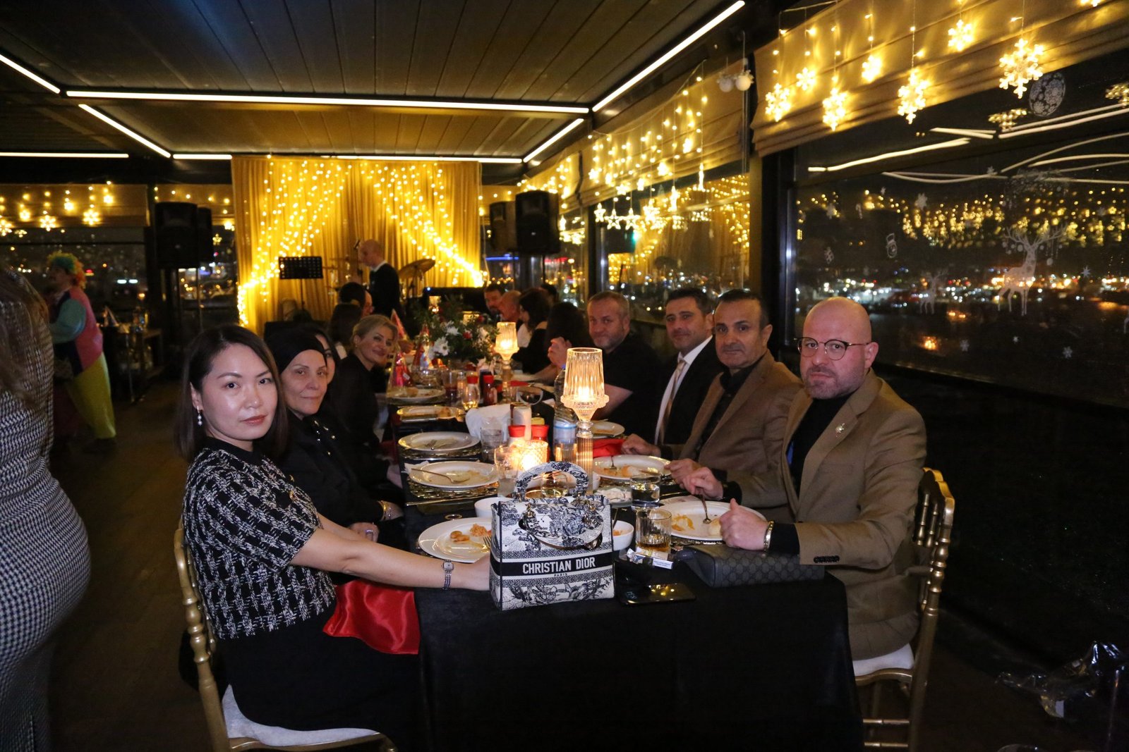 YAF GROUP’TAN COŞKULU YENİ YIL KUTLAMASI