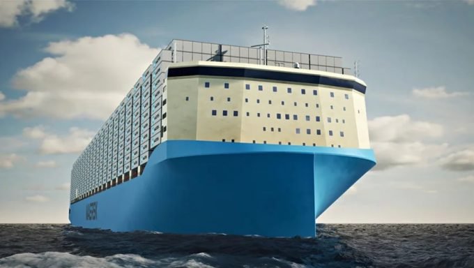 MAERSK’TEN 68 MİLYON DOLARLIK METANOL YAKITLI GEMİ HAMLESİ