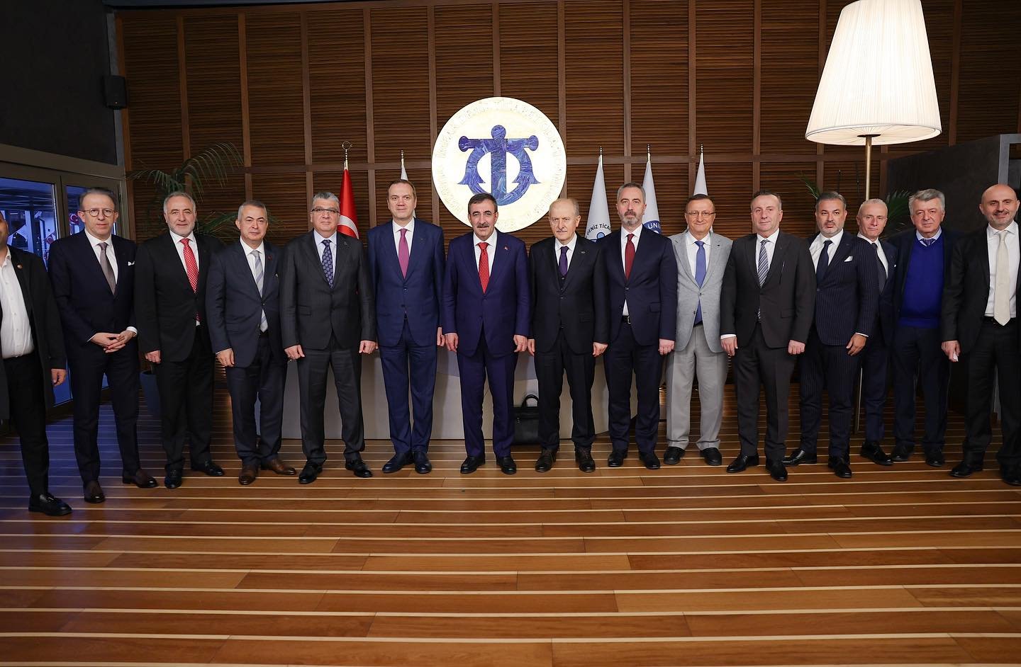 CUMHURBAŞKANI YARDIMCISI CEVDET YILMAZ’DAN İMEAK DTO’YA ZİYARET
