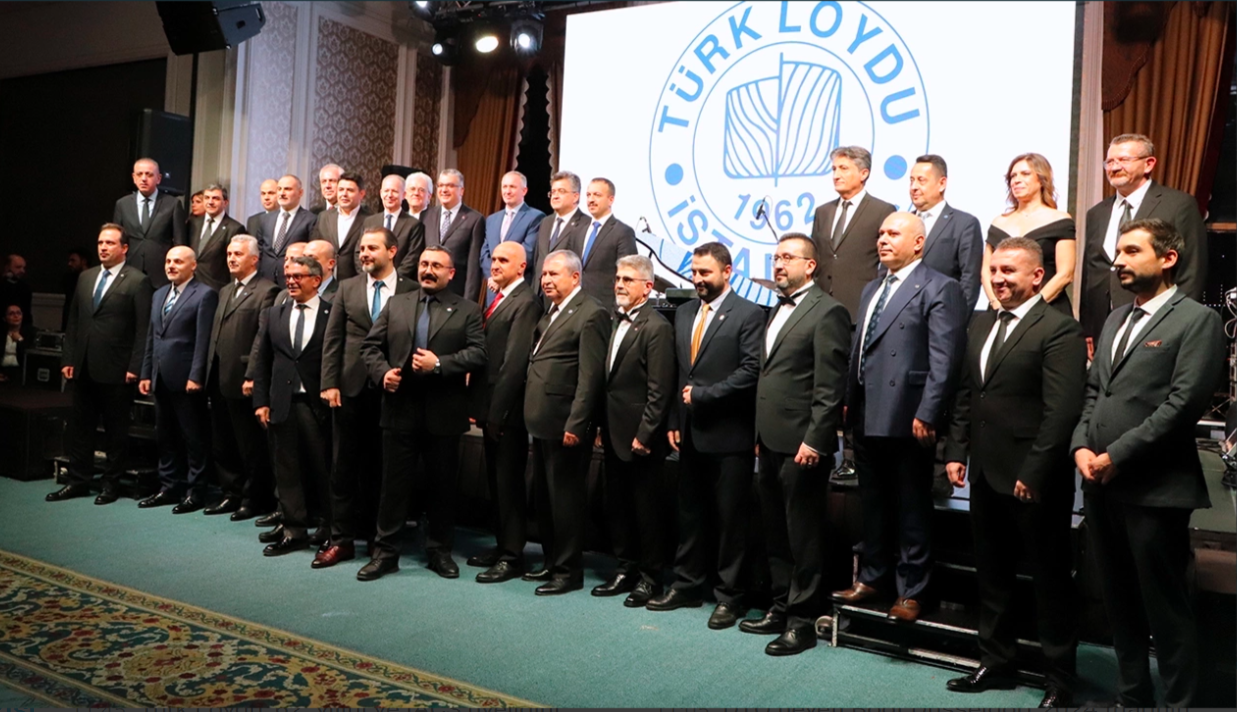 TÜRK LOYDU 62. YAŞINI VE IACS ÜYELİĞİNİ MUHTEŞEM BİR GECEYLE KUTLADI