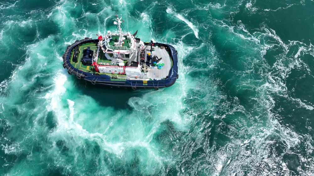 Med Marine, Captain Dimitris IV’ü teslim etti