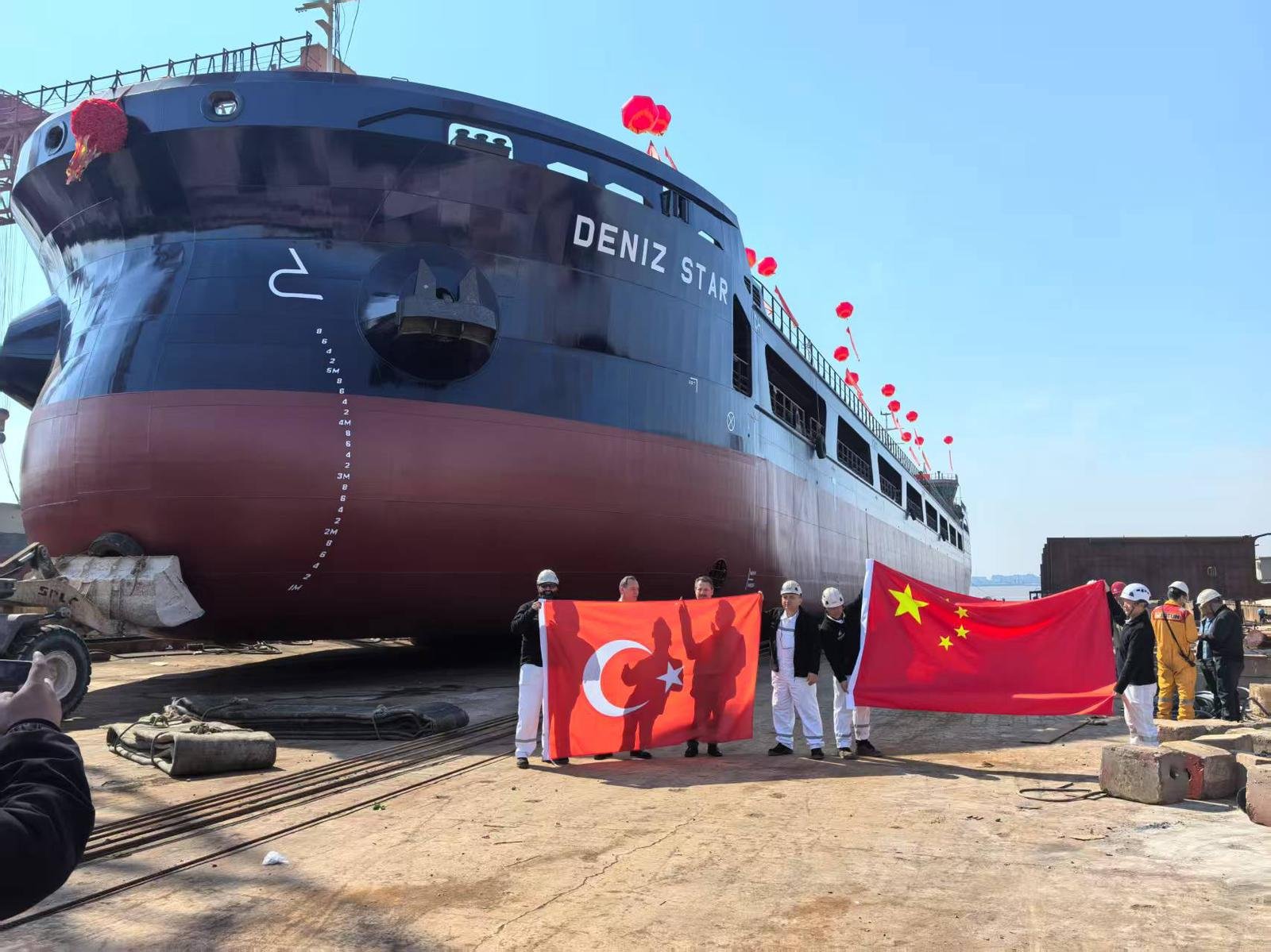 YAF Group’tan Çin’de Büyük Başarı: 8330 DWT SEA-RIVER TYPE Gemileri Suya İndirildi