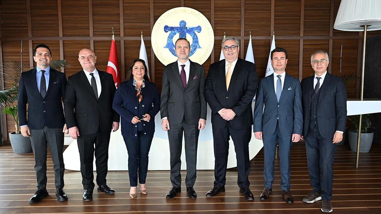 Deniz Turizmi Birliği Derneği, İMEAK DTO’yu ziyaret etti