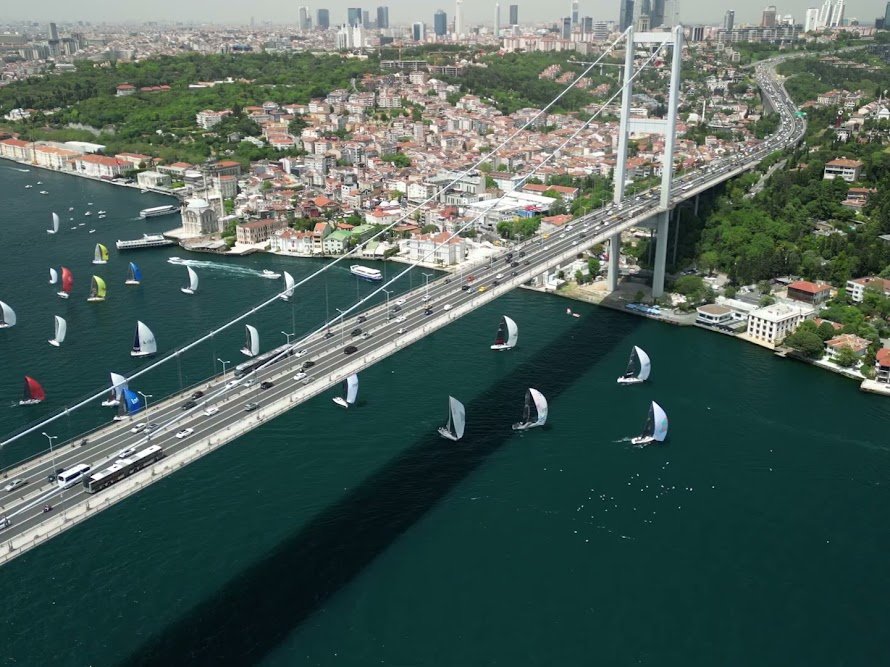 Boğaz’da yelkenler çocuklar için açıldı : Lions Sailing Cup 2025 tamamlandı