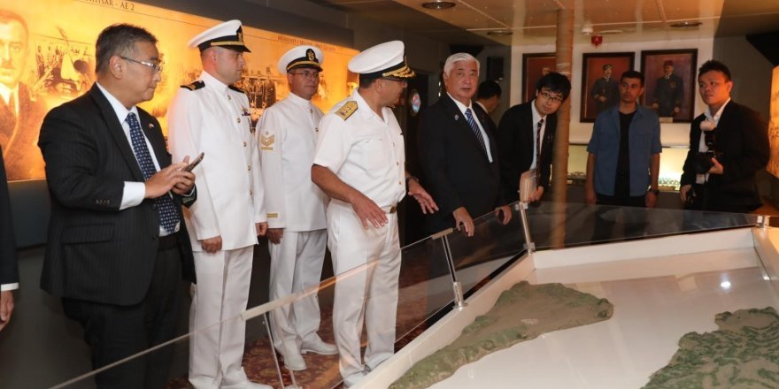 İstanbul Tersanesi Komutanlığı, Japonya Savunma Bakanı’nı ağırladı