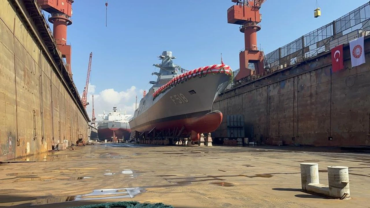 TCG İçel Fırkateyni Yalova’da suya indirildi