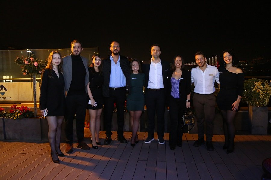 YSP genç sektör profesyonellerini Yeni Yıl Partisi’nde buluşturdu