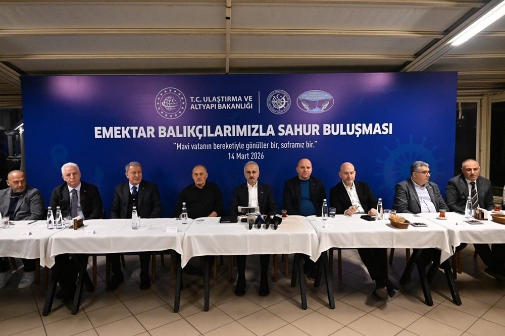 Bakan Uraloğlu Balıkçılarla Buluştu: Türkiye’ye 100’e Yakın Yeni Balıkçı Barınağı