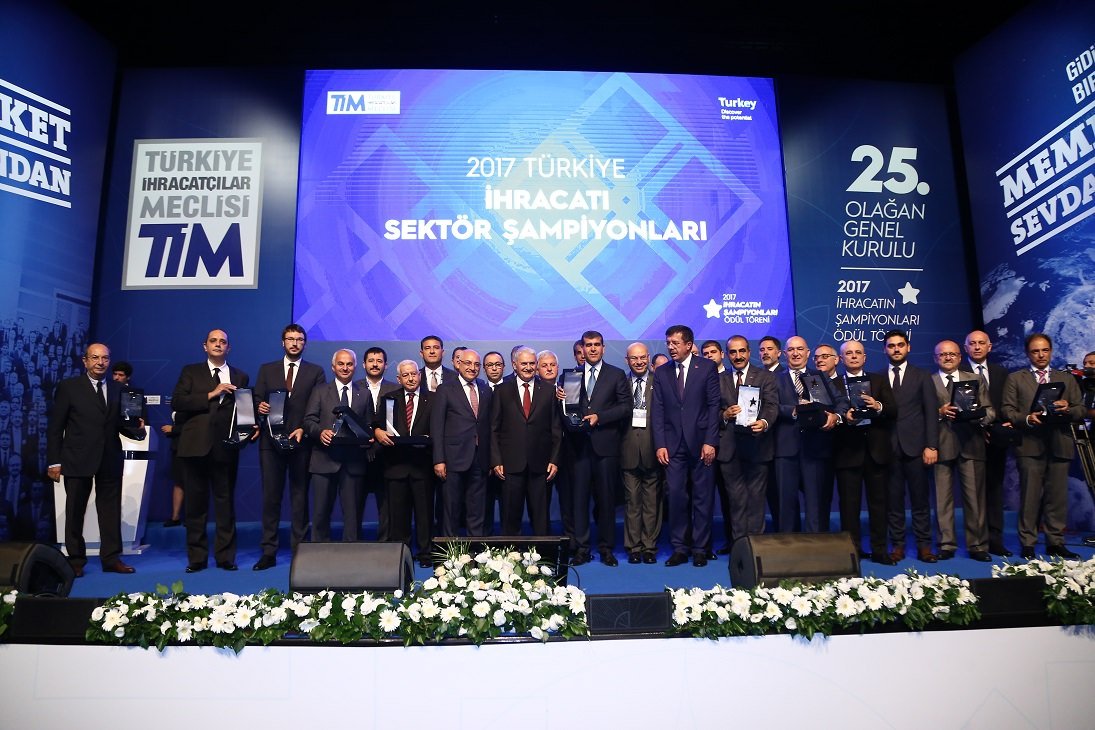 Türkiye İhracatçılar Meclisi Genel Kurulu ve 2017 yılı başarılı ihracatçıları ödül töreni