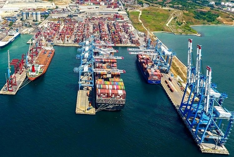 KUMPORT’TAN BİR İLK DAHA: KUMPORT PUSULA