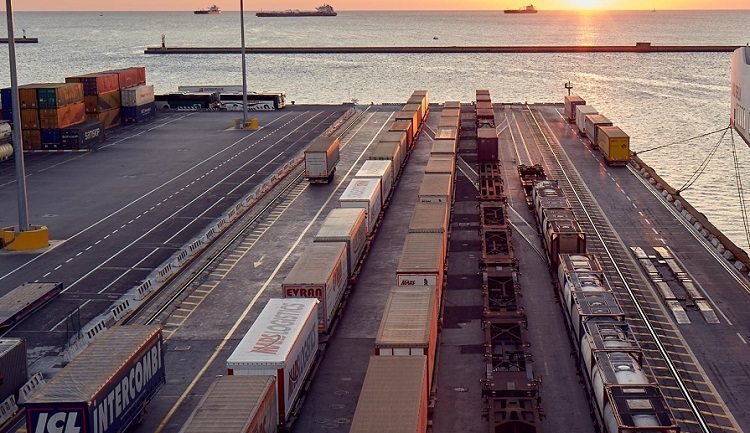 DFDS AKDENİZ İŞ BİRİMİ VE PRİMERAİL KÖLN’DE İNTERMODAL TAŞIMACILIK MERKEZİ KURUYOR