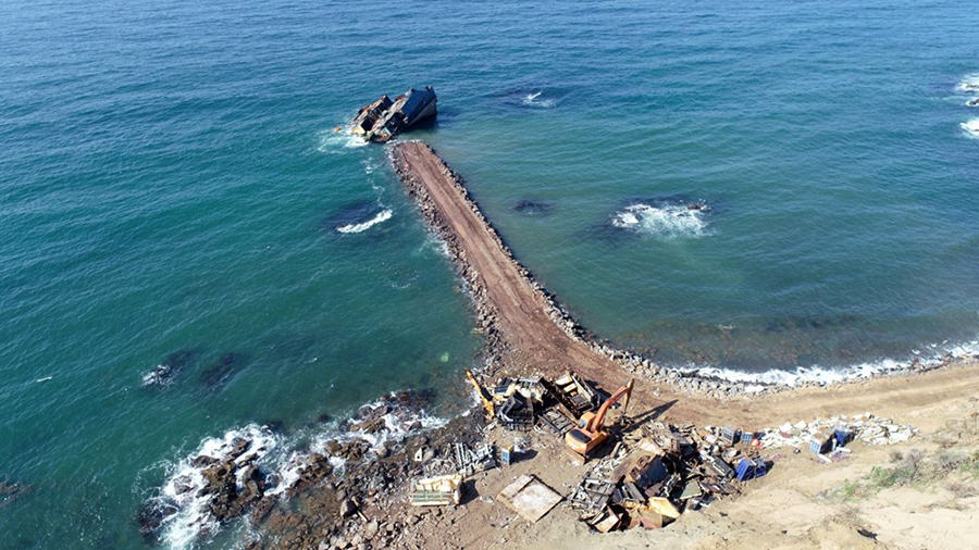 PARÇA PARÇA KARAYA ÇIKIYOR 2 1