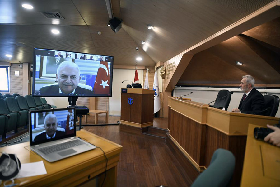 ''TÜRKİYE BU KRİZDEN BİR FIRSAT PENCERESİ AÇABİLİR'' 6 5 3