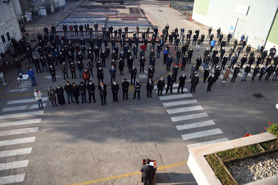 FARUK ÜRKMEZ ANADOLU TERSANESİ'NDE ANILDI 7 8