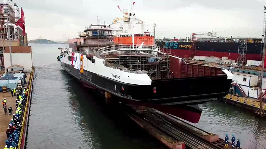 SEDEF TERSANESİ, TOMREFJORD'U SUYA İNDİRDİ 3 sedeftersanesi sedefshipyard tomrefjord shipbuilding electricalferry1