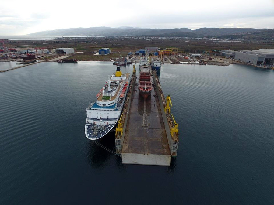 seltastersanesi seltassshipyard yuzerhavuz dock floatingdock yalova shiipyard altinova 3