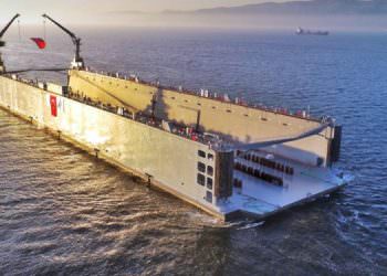 ASKERİ YÜZER HAVUZ TÖRENLE HİZMETE ALINDI