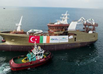 CEMRE TERSANESİ, LEILA’YI SUYA İNDİRDİ