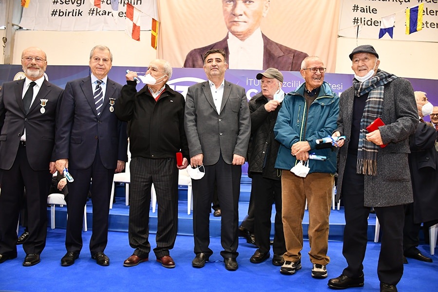 İTÜ D.F. MEZUNLARI 137. GELENEKSEL BALIK GÜNÜNDE BULUŞTU 19 DSC 6807 1