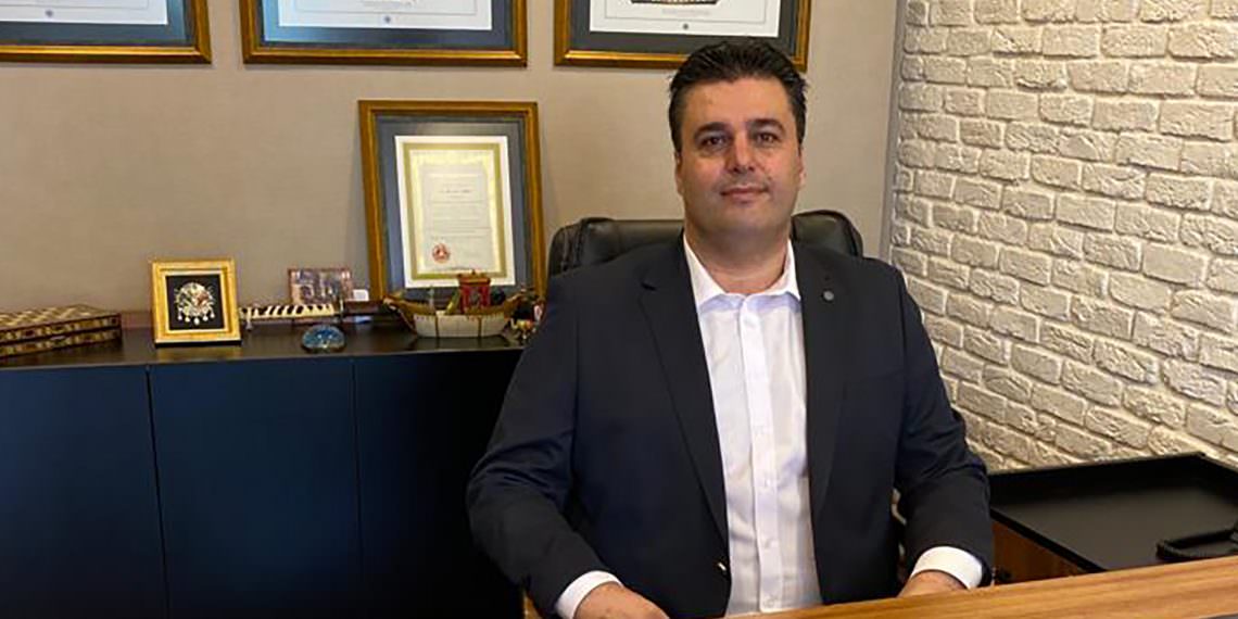 ALKOÇ GROUP YÖNETİM KURULU BAŞKANI GÜRHAN BURAK ALKOÇ’UN BAYRAM MESAJI 1 ALKOÇ GROUP YÖNETİM KURULU BAŞKANI GÜRHAN BURAK ALKOÇ’UN BAYRAM MESAJI