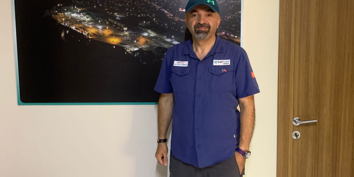 SAFİPORT YENİ BAŞ KILAVUZ KAPTANINI BELİRLEDİ 1 SAFİPORT YENİ BAŞ KILAVUZ KAPTANINI BELİRLEDİ
