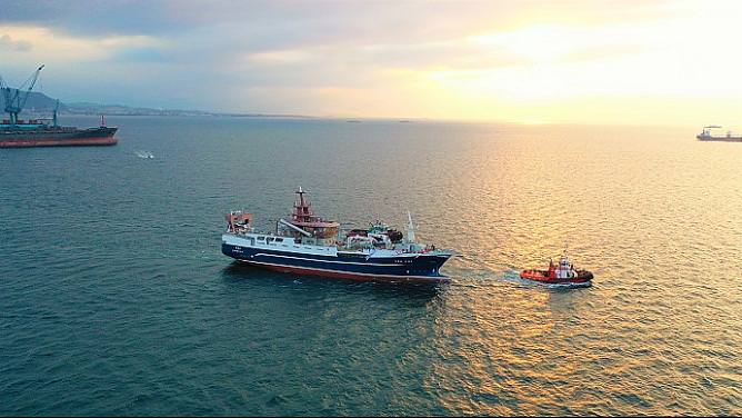 ÖZATA TERSANESİ, NB67 VEA BALIKÇI GEMİSİNİ SUYA İNDİRDİ 3 djI 0198 8e453dace4024c31f5df