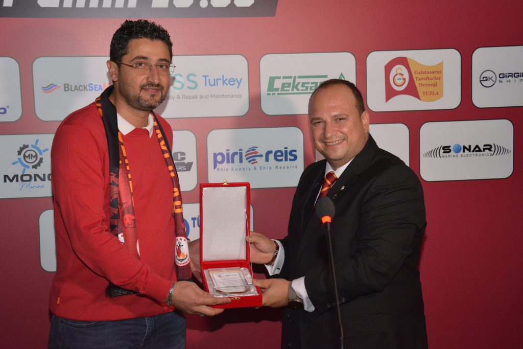DENİZCİ GALATASARAYLILAR, KALAMIŞ'TA BİR ARAYA GELDİ 9 DSC 3712