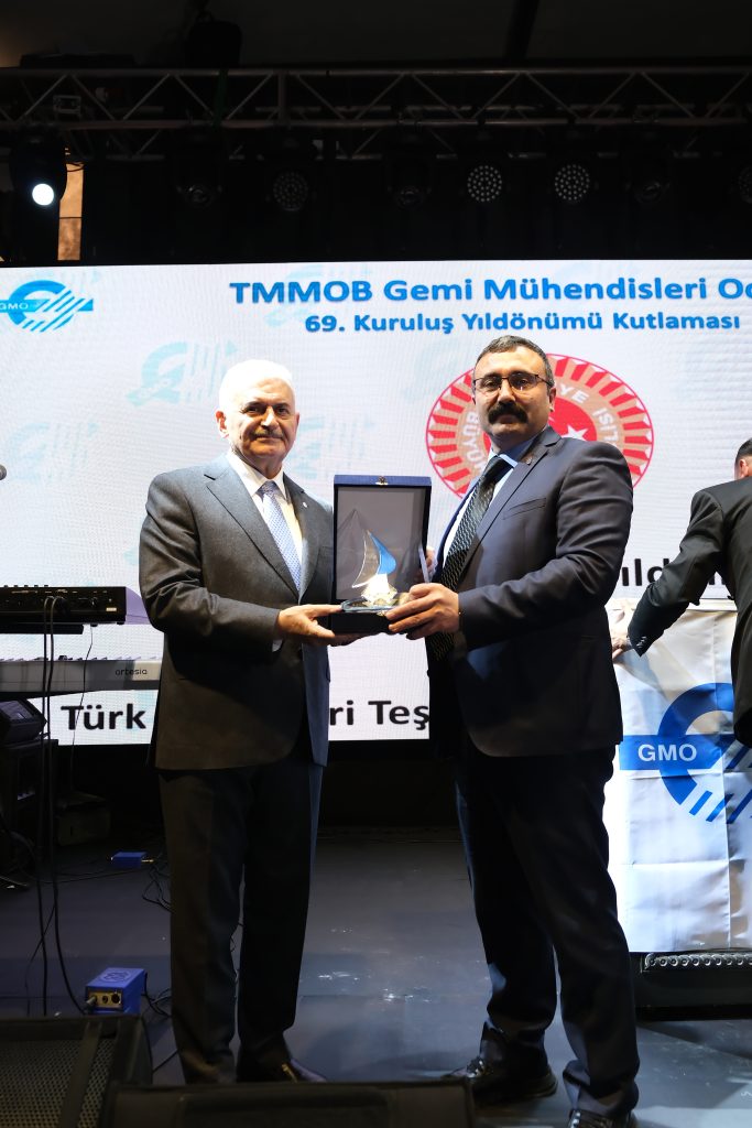 TMMOB GEMİ MÜHENDİSLERİ ODASI KURULUŞUNUN 69. YILINI KUTLADI 6 YILDIRIM VE HUSEYINOGLU