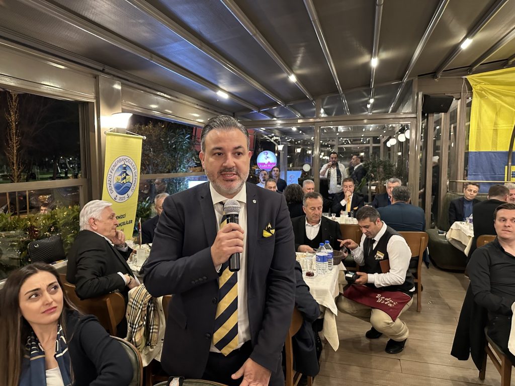Denizci Fenerbahçeliler Derneği iftar yemeği düzenledi 3 WhatsApp Image 2024 03 28 at 11.36.53 963144a2