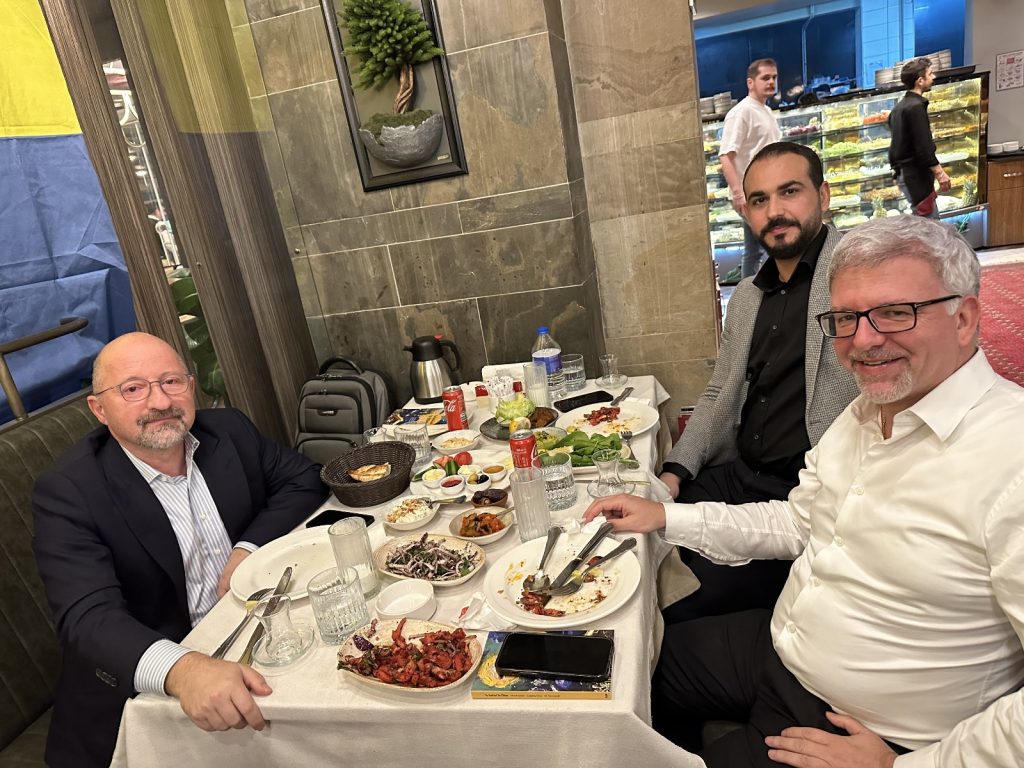 Denizci Fenerbahçeliler Derneği iftar yemeği düzenledi 2 WhatsApp Image 2024 03 28 at 11.36.54 cc3f9632