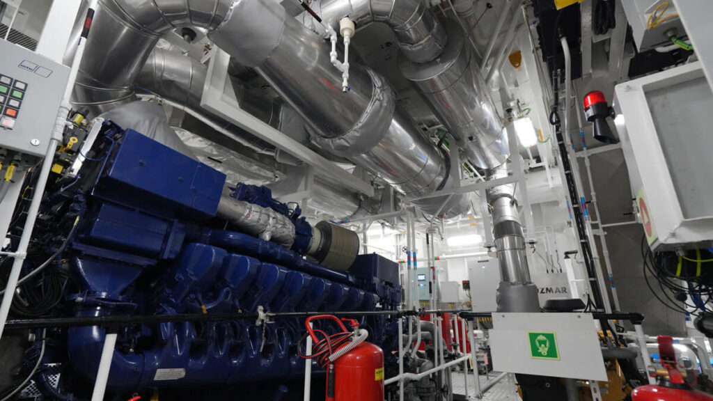 UZMAR's New Power: A New Page in Turkish Shipping with EFES 10 2 uzmar news g 41412 DSC00102 1