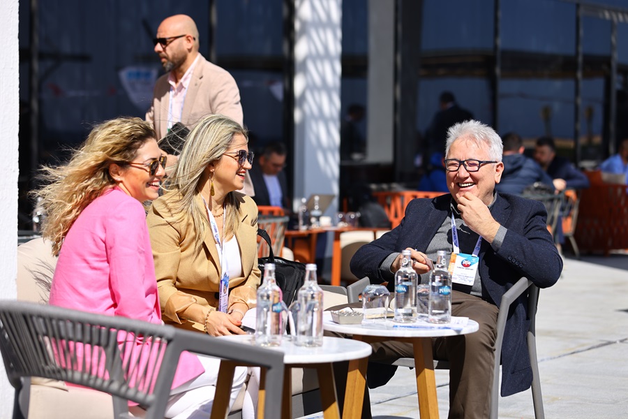 Denizcilik Sektörünün Küresel Buluşma Noktası: PERCON 2025 Sharm El Sheikh'te Gerçekleşti 6 BURK4986