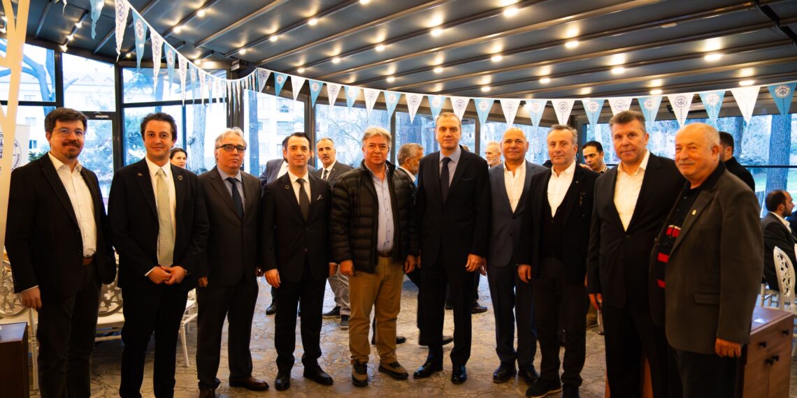 Beykoz Denizcilik Meslek Lisesi Mezunları Derneği’nden Geleneksel İftar Buluşması 1 Beykoz Denizcilik Meslek Lisesi Mezunları Derneği’nden Geleneksel İftar Buluşması