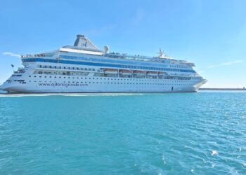 M/V Astoria Grande, Antalya Limanı’na geldi 14 M/V Astoria Grande, Antalya Limanı’na geldi