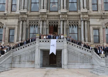 İstanbul Bunker Konferansı, 8 yıl sonra rekor katılımla gerçekleşti 1 İstanbul Bunker Konferansı, 8 yıl sonra rekor katılımla gerçekleşti