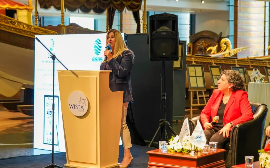 WISTA Türkiye Talks: Denizcilikte dönüşüm ve gelecek perspektifi konuşuldu 3 wista 4