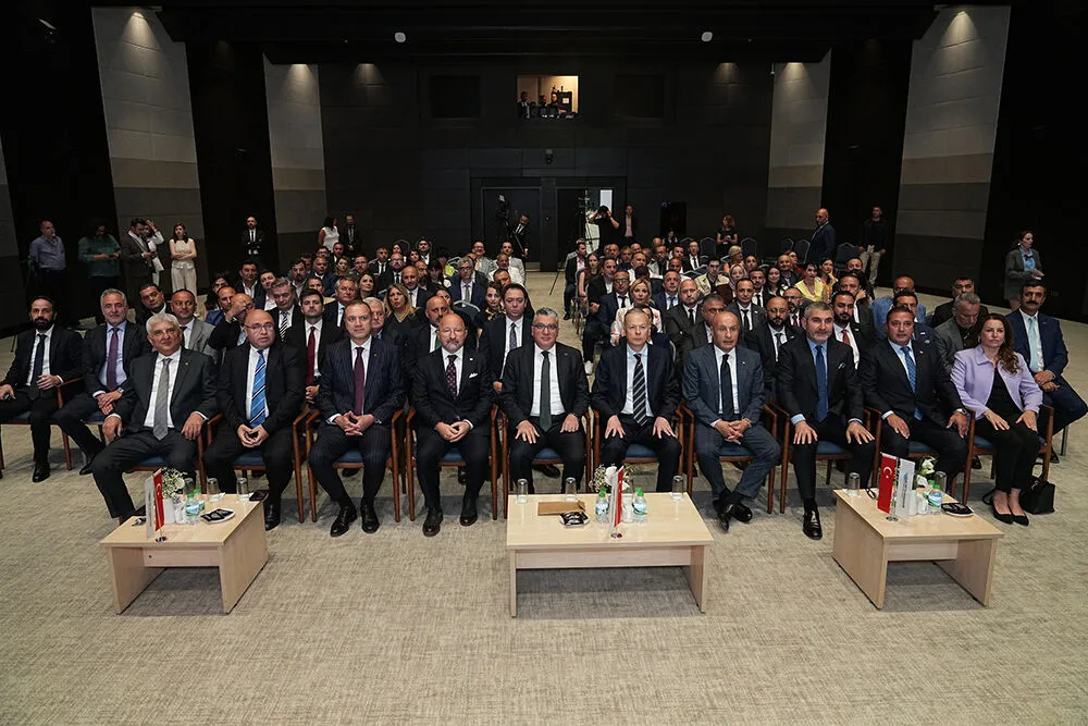 Denizcilik sektörünün ihracat liderleri ödüllerini aldı 2 gyib odul 2