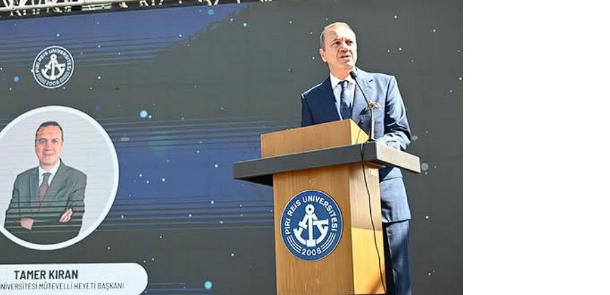Piri Reis Üniversitesi mezunlarını uğurladı 3 tamer kiran 1