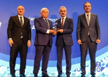 Asyaport’a “En Çevreci Liman Tesisi” ödülü 2 Asyaport’a “En Çevreci Liman Tesisi” ödülü