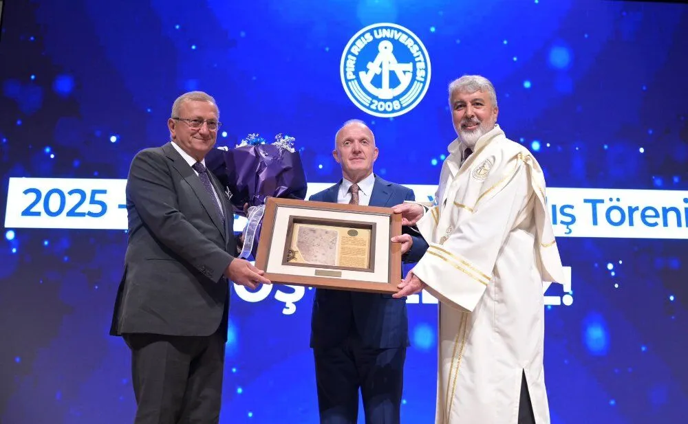 PRÜ’de 2025-2026 akademik yılı törenle başladı 2 pru 4
