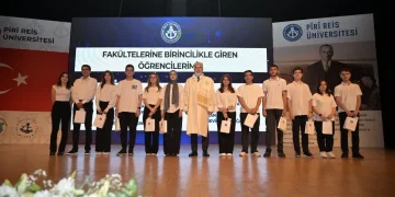 PRÜ’de 2025-2026 akademik yılı törenle başladı 4 PRÜ’de 2025-2026 akademik yılı törenle başladı