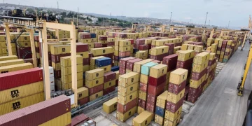 Asyaport Türkiye’nin en fazla konteyner elleçleyen limanı oldu 4 Asyaport Türkiye’nin en fazla konteyner elleçleyen limanı oldu